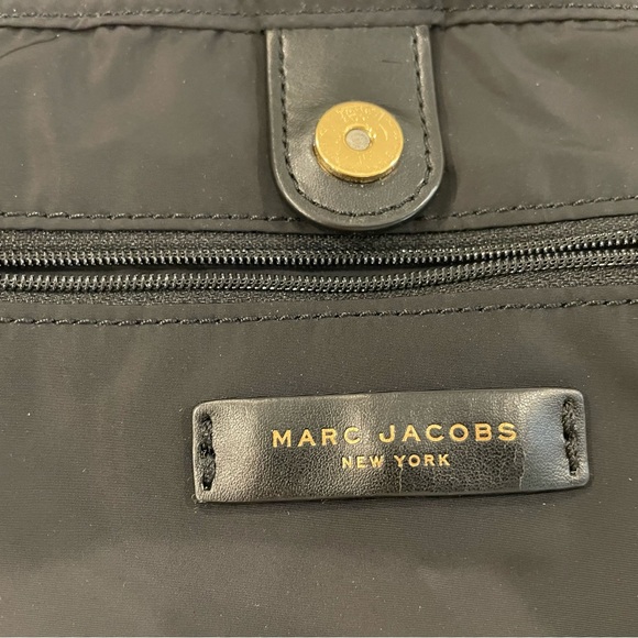 Pre owned in great condition Marc by Marc Jacobs Black
Quilted Nylon Crosby #555 - Picture 9 of 16